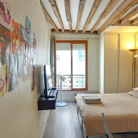 Apartment 04 Grand Near Republique *